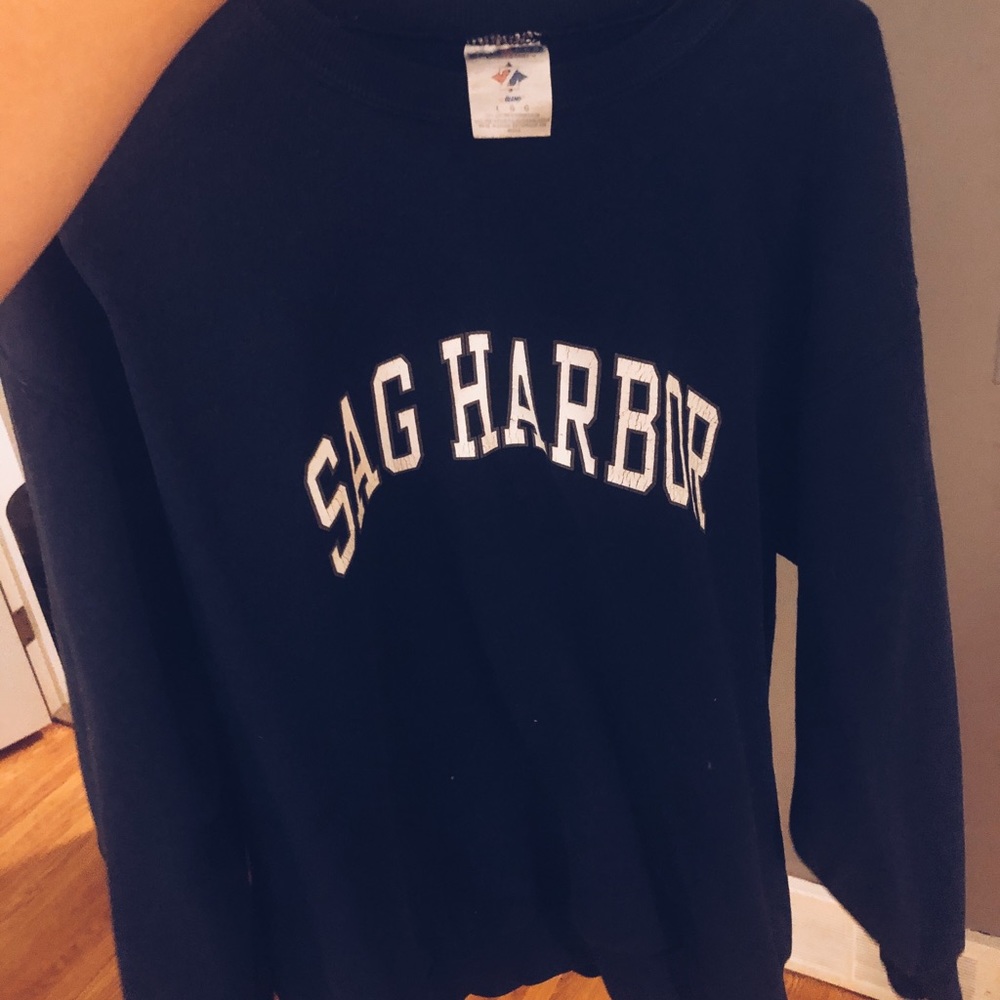 Crewneck